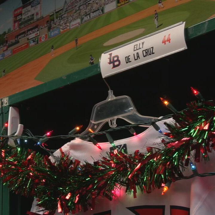 BATS BREAKFAST WITH SANT